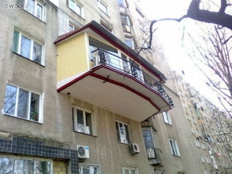 Этот суровый российский балкон