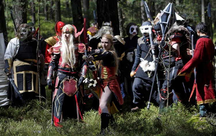 Поклонники “World of Warcraft” собрались в чешском лесу