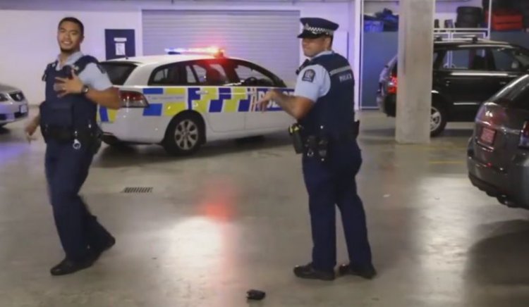 Хитовый танец новозеландских полицейских взорвал интернет
