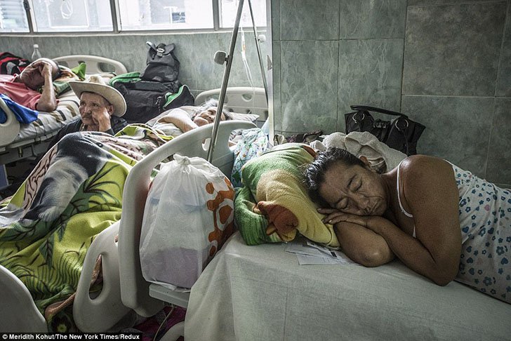 Ужасные условия в больницах Венесуэлы