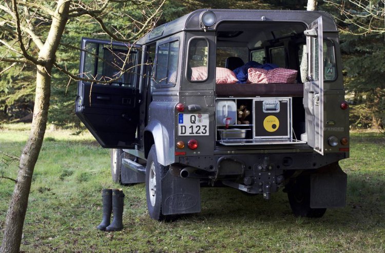     Land Rover Defender